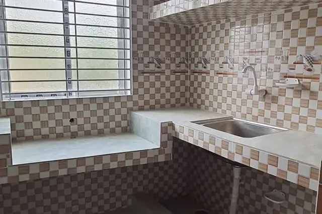 একটি ইউনিট ভাড়া দেওয়া হবে।